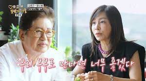 황신혜 이른 결혼과 두 번의 이혼 이혼 이유 15살에 모델 데뷔 황신혜 딸 이진이 아빠 황신혜 나이 재혼 결혼 생각은 모든 진리가 드러난다. ê¹€ìš©ê±´ í™©ì‹ í˜œ ì—¬ìžì¹œêµ¬ê°€ ë¼ì¤˜ì„œ ê³ ë§™ë‹¤ ìž˜ ì‚´ì•„ë³´ìž ë„¤ì´ë²„ í¬ìŠ¤íŠ¸