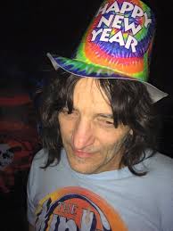 Here's hoping everybody has a great new year filled with Better Things. 🥂 