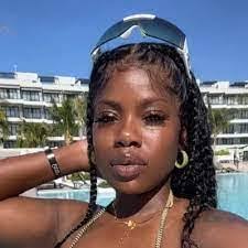 Destinee Bonner's Instagram, Twitter & Facebook