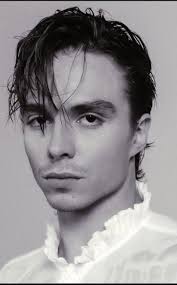 Hyper realistic drawing techniques and critiques welcome