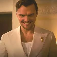 This is Josh Harp, the actor portraying The Joker in the Batman State Farm  commercial the geek community is raving about. He has a very young Jack  Nicholson look!