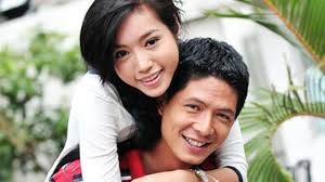 Elly Trần không sợ bị đánh bầm giập và... ăn bánh mỳ bẩn