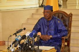 Çad cumhurbaşkanı i̇dris deby itno'nun, cephe hattında çıkan çatışmada yaralanarak yaşamını yitirdiği bildirildi. Special Conference De Presse Du President Idriss Deby Itno Tchadinfos Com