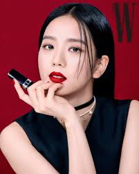 Jisoo also has been on the front page of fashion magazines like vogue and many othe Blackpink S Jisoo Lives Up To Being Young And Rich With Her Latest Splurge Kissasian