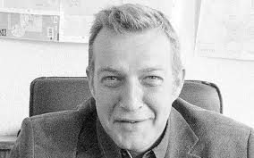 Conseil. Le directeur général des services remercié