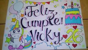 Tengo una cartulina grande, no es de color, y no sé que hacer en ella, quiero hacer algo en ella para después pegarla en mi puerta junto con mis demás dibujos :) oh podría pegar ahí mis dibujos pero no sé, denme ideas, estoy aburrida ^^. Cumpleanos Unicornio Cartelpersonalizado Cartulinas De Feliz Cumpleanos Afiches De Cumpleanos Pancartas De Feliz Cumpleanos