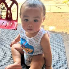 Are there clown services available for a first birthday party?