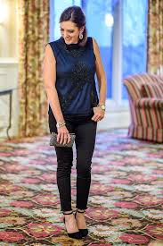 Cool 36 Fabulous Outfit Ideas For Women Over 40 Years Http Klambeni Com 2019 03 18 36 Fabulous Outfit Ideas New Years Eve Outfits Over 40 Outfits Eve Outfit