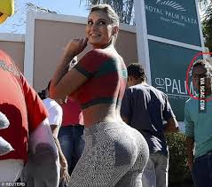 Andressa urach revela que sofreu abusos sexuais na infância. Andressa Urach 9gag