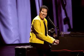 Lionel Richie undergoes heart procedure, will ‘take some time off’