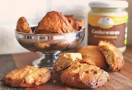 Low carb rezepte schnell mit den folgenden lebensmitteln zubereiten. Low Carb Rezept Cashew Kokos Cookies Schnell Zubereitet Foodonauten De