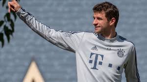 Weitere ideen zu fc bayern münchen, nationalmannschaft, bayern münchen. Thomas Muller Fc Bayern Mogliche Dfb Ruckkehr Olympia Plane Bleiben Trotz Corona Bestehen Fussball