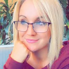 Samantha Dickens in people