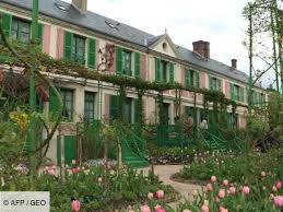 Giverny A La Decouverte Du Paradis Fleuri De Claude Monet En 2020 Jardin D Eau Peintre Impressionniste Monet