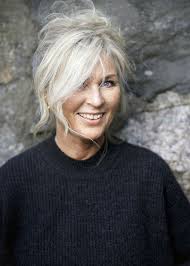 Författaren Åsa Hellberg har valt bort kärleksrelationer