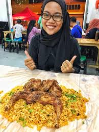 Proses isi konkrit bata banglo ibs @krubong,melaka #bangloibs #binarumahtanahsendiri. Menu Baru Di Mee Besen Original Mee Besen Ori Melaka Facebook