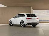 AUDI-Q7