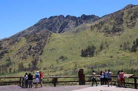 Sierra de la ventana is a small town in the district of tornquist, in the southwest of the province of buenos aires. Lo Esencial Que Hay Que Conocer En Sierra De La Ventana Por Roman Dumas Turismo De Bolsillo