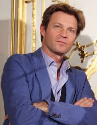 Laurent delahousse was born on august 30, 1969 in croix, nord, france. Qui A Dit Laurent Delahousse N Est Pas Un Mec Bien Elle