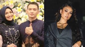 Sebelum melabuhkan hati kepada rezky aditya, citra kirana pernah menjalin asmara dan dekat dengan beberapa pria. Rezky Aditya Lamar Citra Kirana Ini Deretan Mantan Kekasihnya Termasuk Irish Bella Agnez Mo Tribunnews Com Mobile