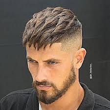 Welche trendfrisur tragen wir im neuen jahr? Modische Herrenfrisuren Und Frisuren Fur Herren 2020 2021 Foto Name Der Herrenhaarschnitte Mode 2021