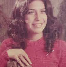 Here's an obituary that I wrote about my Mom who recently passed away. She  was in the class of 1941. Doris Rose Schoellhorn, age 97, passed away  peacefully