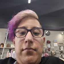 Yarn shopping in Canada: where to buy?