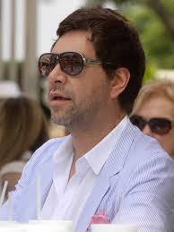 Tattooed and topless, models at River Oaks have the ladies swooning