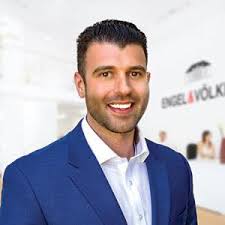 Profile for Andrew Pollesel