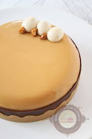Le Choc Carahuete Pour 8 P Brownie Chocolat Croustillant Cacahuete Caramel Onctueux Cremeux Cacahu Recette Entremet Chocolat Gourmandise Brownie Chocolat