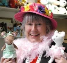 Beautiful author & doodle diva Kate Feiffer joins Improv w/Heidi cast!