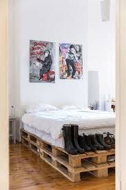 Preis versteht sich ohne matratze, bettwaren und dekoration. Palettenbett Selber Bauen Tipps Ideen Fur Palettenbetten
