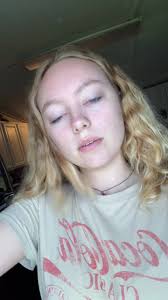 Mga video ni Julia Holley (@julsss1.8) gamit ang original sound