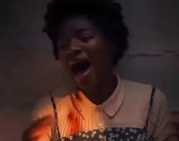 Onde encontrar 🍿👇 https://alspeed.com.br/umacenamarcante Nome: A Árvore  da Paz (2021) Sinopse: Baseado em uma história real, o filme acompanha  quatro mulheres que se unem para liderar um movimento pacífico durante a  guerra