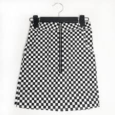 Black And White Checkered Skirt Street Style Black White Checkered Skirt In 2020 Checkered Skirt Street Style Aesthetic Clothes