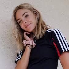 Triathlon star, cassandre beaugrand answers all of google's questions, she tells us everything in her first race as a member of the bahrain endurance 13 team, cassandre beaugrand took the top. Cassandre Laure Beaugrand Cassandrebeaugr Twitter