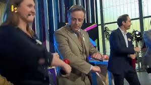 Gros Malaise Bart De Wever Fait Une Battle De Danse Sur La Chanson Skibidi Il N