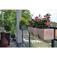 Ils sont fréquents dans les jardins de l'antiquité. Support De Jardiniere Universel Reglable 60 Cm Accessoires Et Supports Pots Et Jardinieres Louis Moulin Balcon Terrasse Botanic