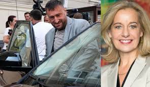 Nelu iordache, condamnat la 12 ani şi jumătate de puşcărie pentru evaziune fiscală şi delapidare. Nelu Iordache Despre Ambasadoarea Olandei Nu O Cunosc Personal A Fost De Revelion Eram La MasÄƒ Cu 4 000 Persoane