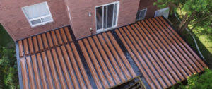 In this instructional webinar, fhb editorial adviser mike guertin discusses how he uses epdm roofing or pond liner to drain water under the decking and keep. Choosing The Right Deck Gutter System