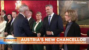 07.01.2022 · ein kurz wird nehammer nicht mehr. Karl Nehammer Sworn In As Austria S Third Chancellor In Two Months Euronews