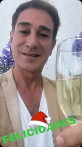 Desearles a todas/os, sobre todo salud, que podamos seguir apostando a los  sueños colectivos y a los sueños particulares siempre con convicción. ,  Felicidades a todos a los q estuvieron y que de una u ...