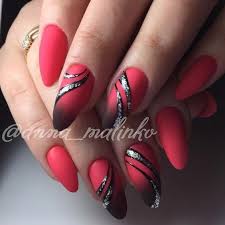 Black And Red Design Nails 30 Hot Nail Trends For 2018 Easynailartdesigns Black Nail Designs Red Black Nails Red Nails