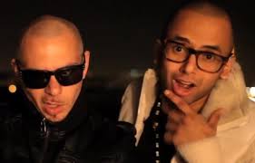 Cantante de 'El Taxi' al borde de la muerte