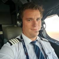 200+ perfiles de «Venghaus»