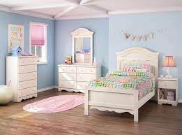 The Gryffindor Princess And Her Prankster Harry Potter Fanfic Ch 1 Happy Birthday My Lovely Daisy Girls Bedroom Furniture Girls Bedroom Sets Girls Bedroom Furniture Sets