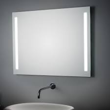 Extern angebrachte spiegelleuchten sind meist heller und werden gerne für badspiegel verwendet. Koh I Noor Laterale Wandspiegel Mit Seitlicher Beleuchtung
