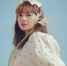 lisa in arabic on twitter black pink kpop beauty girl blackpink photos