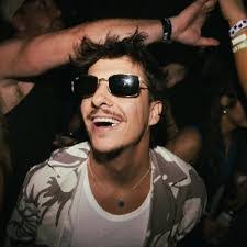 Natalie Montoya's Instagram, Twitter & Facebook