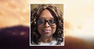 Vicki Goodson's Instagram, Twitter & Facebook